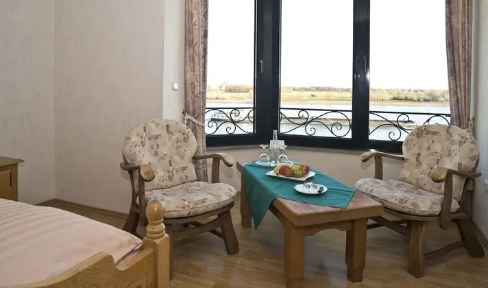 Tek Büyük Yataklı Oda (Panorama)