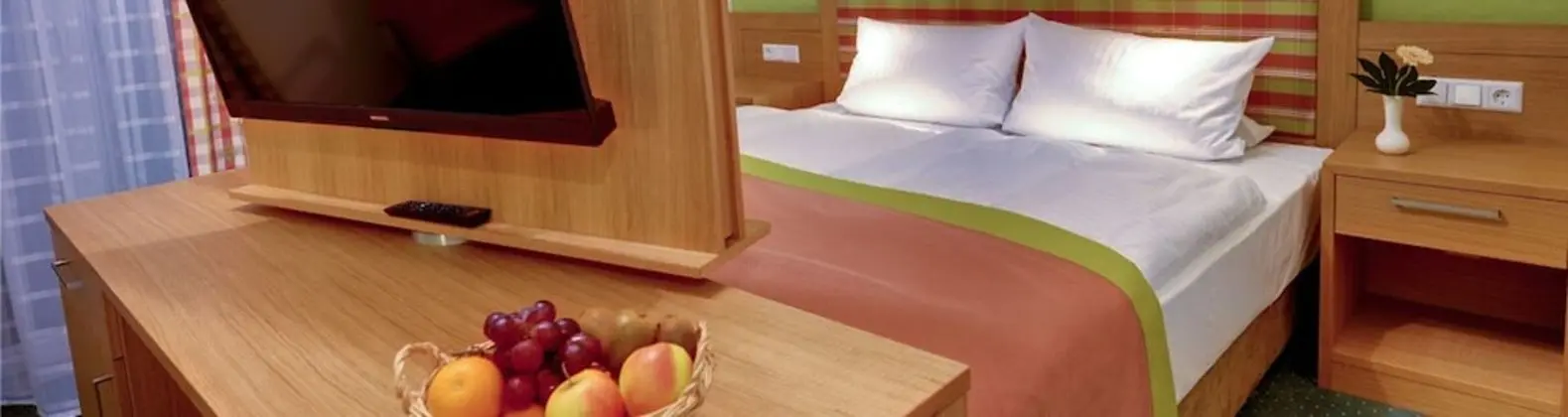 Standard Tek Büyük Yataklı Oda