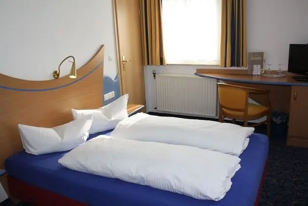Economy Tek Büyük Yataklı Oda