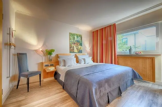 Comfort Tek Büyük Yataklı Oda