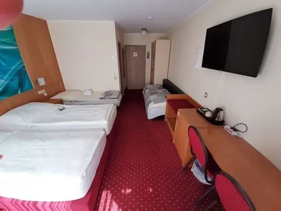 Standard Üç Kişilik Oda, Sigara İçilmez, Asma Kat