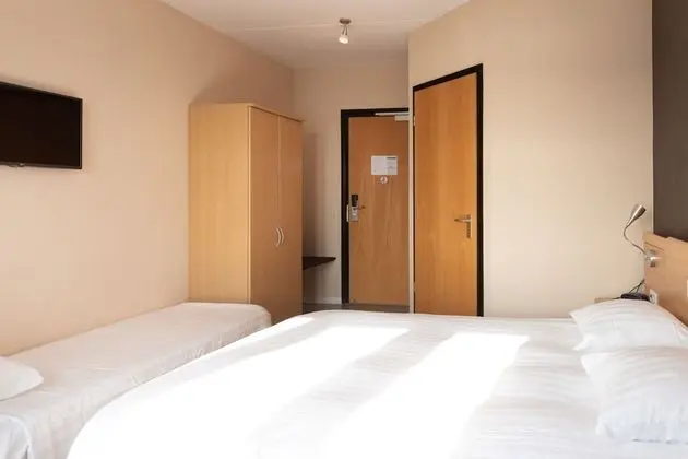 Basic Üç Kişilik Oda