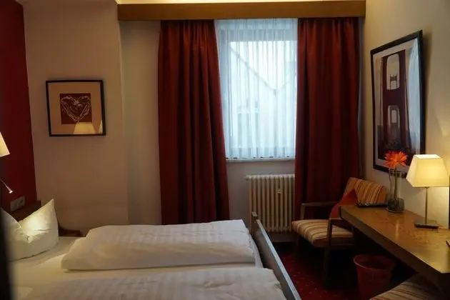 Standard Tek Büyük Yataklı Oda, Özel Banyo (1)