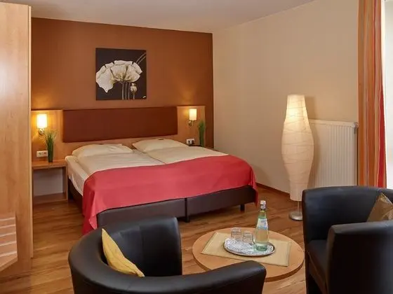 Grand Tek Büyük Yataklı Oda, Balkon (Comfort)