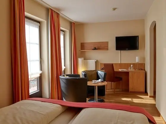 Grand Tek Büyük Yataklı Oda, Balkon (Comfort)