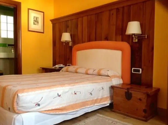 Tek Büyük veya İki Ayrı Yataklı Oda, Sigara İçilmez