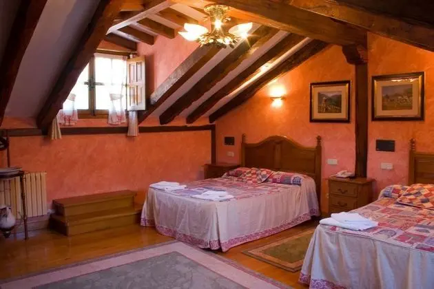 Tek Büyük veya İki Ayrı Yataklı Oda, Sigara İçilmez