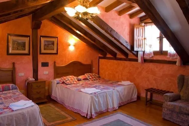 Tek Büyük veya İki Ayrı Yataklı Oda, Sigara İçilmez