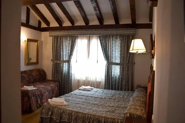 Tek Kişilik Oda, Sigara İçilmez