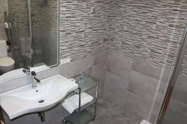 Standard Tek Büyük veya İki Ayrı Yataklı Oda, Engellilere Uygun