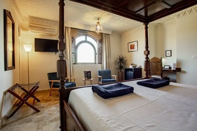 Superior Oda, 1 Büyük (Queen) Boy Yatak