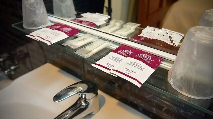 Üç Kişilik Oda, 3 Tek Kişilik Yatak