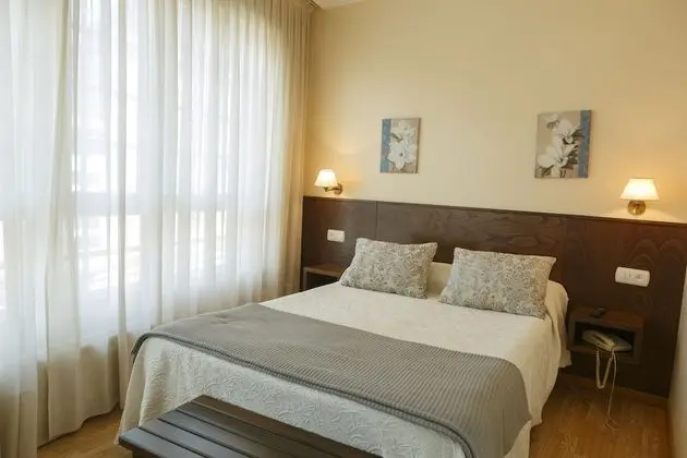 Tek Büyük Yataklı Oda, 1 Çift Kişilik Yatak