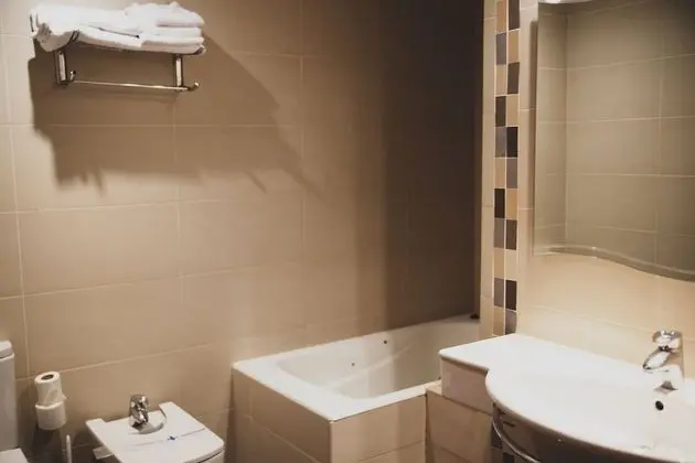 Tek Büyük Yataklı Oda