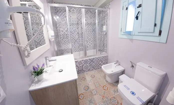 Design Tek Büyük Yataklı Oda