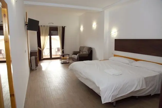 Superior Tek Büyük veya İki Ayrı Yataklı Oda