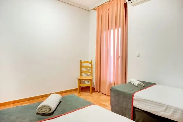 Oda, 1 Tek Kişilik Yatak