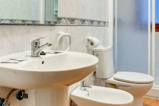 Oda, 2 Tek Kişilik Yatak