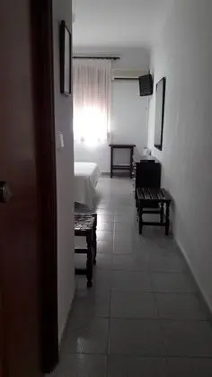 Tek Büyük Yataklı Oda, 1 Çift Kişilik Yatak