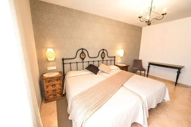 Tek Büyük Yataklı Oda (I)