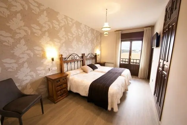 Tek Büyük Yataklı Oda (II)