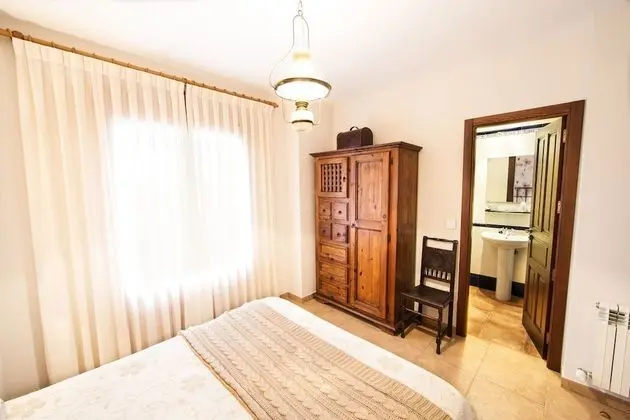 Tek Büyük Yataklı Oda (III)