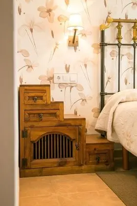 Tek Büyük Yataklı Oda (III)