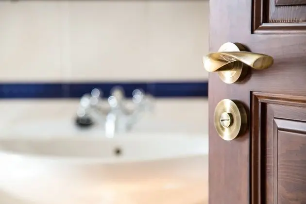 Tek Büyük Yataklı Oda (III)