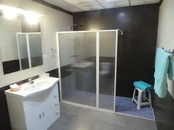 Family Dört Kişilik Oda, Bahçe Manzaralı