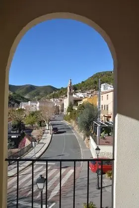 Tek Büyük Yataklı Oda, Dağ Manzaralı