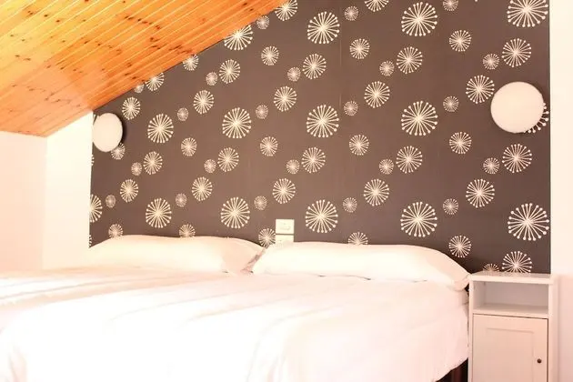 Büyük Yataklı Tek Kişilik Oda