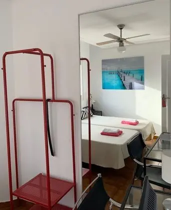 Tek Büyük veya İki Ayrı Yataklı Oda