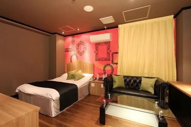 Deluxe Tek Büyük Yataklı Oda, Sigara İçilebilir