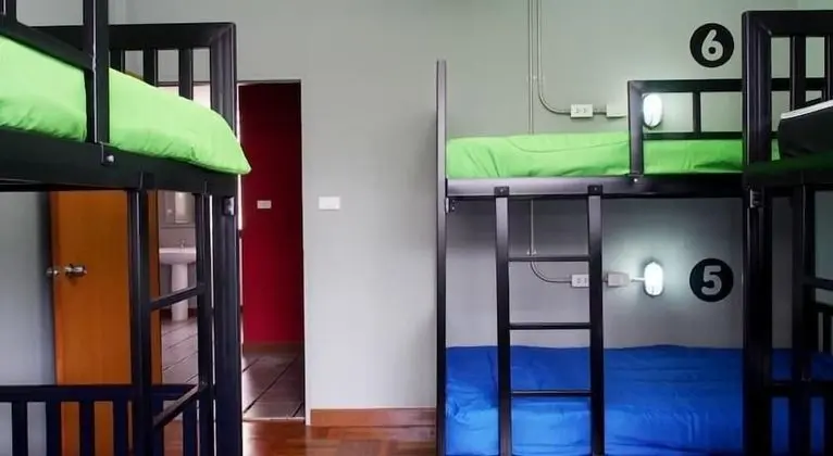 Mixed Dorm 6 beds