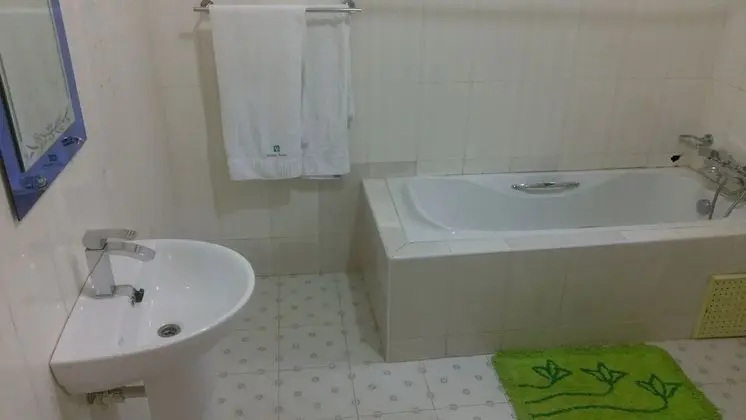 Standard Tek Büyük Yataklı Oda