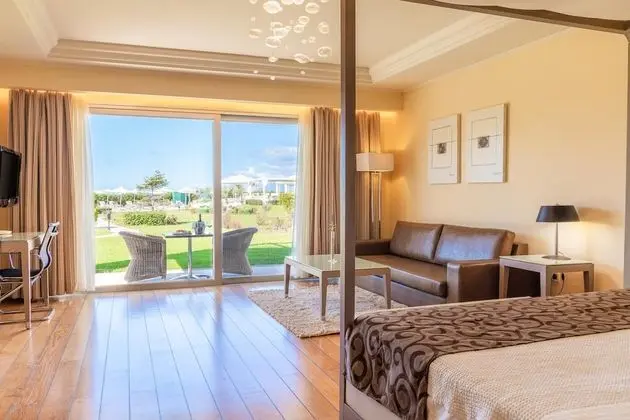 Premium Suite with Garden View