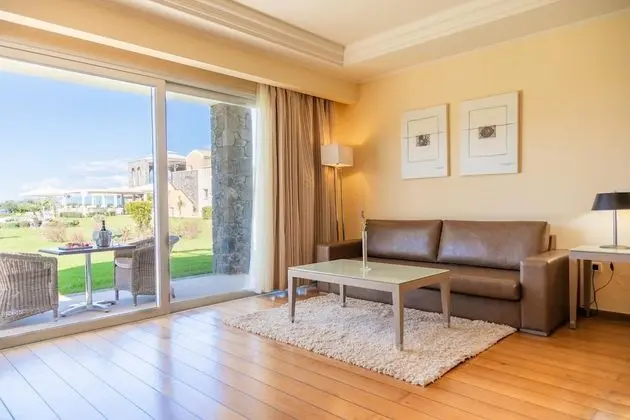 Premium Suite with Garden View