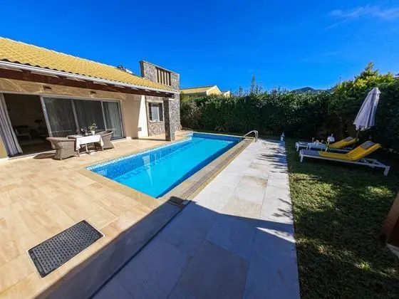 Premium Suite with Private Pool and Private Garden