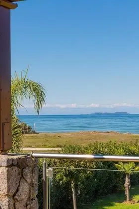 Premium Suite with Sea View