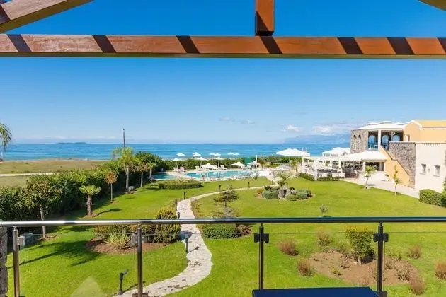 Premium Suite with Sea View