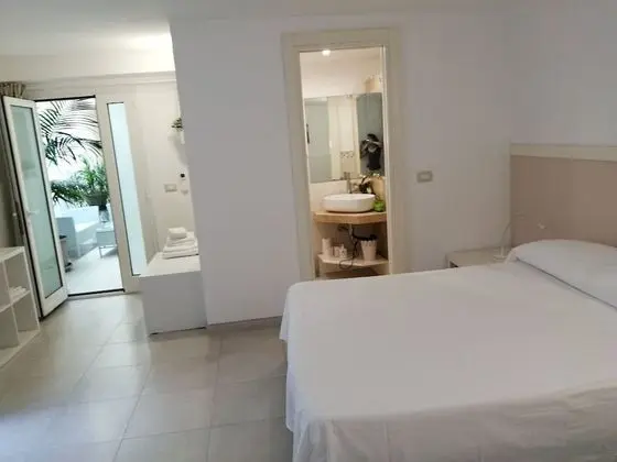 Tek Büyük veya İki Ayrı Yataklı Oda, Özel Banyo (External)