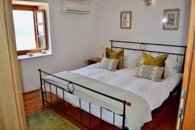 Villa, 5 Yatak Odası, Şömine