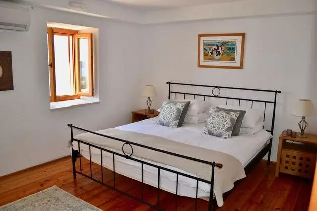 Villa, 5 Yatak Odası, Şömine