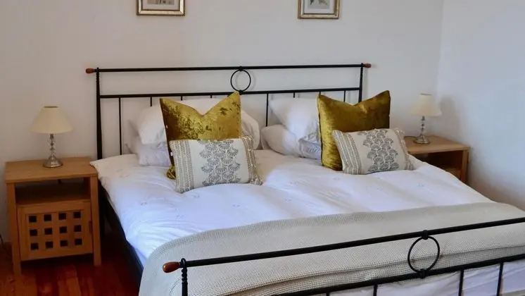 Villa, 5 Yatak Odası, Şömine