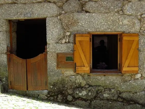 Ortak Ranzalı Oda, 1 Yatak Odası, Buzdolabı