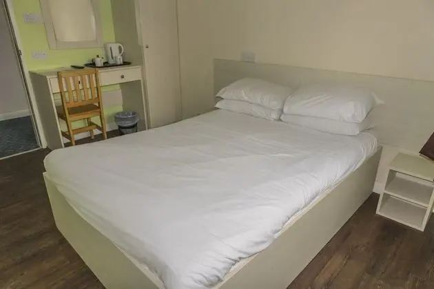 Tek Büyük Yataklı Oda, Banyolu/Duşlu
