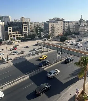 Sokak manzarası