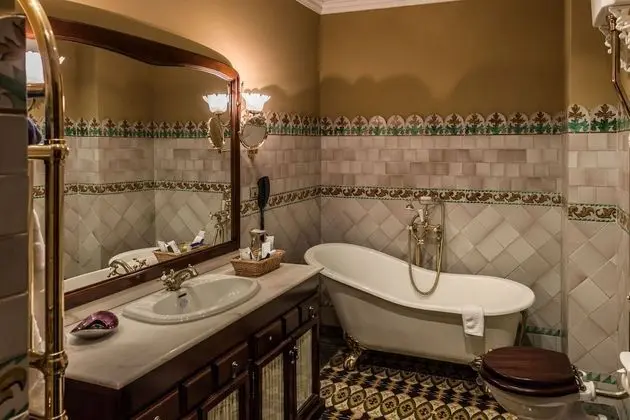 Tek Büyük Yataklı Oda