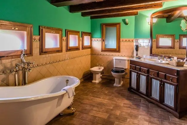 Tek Büyük Yataklı Oda