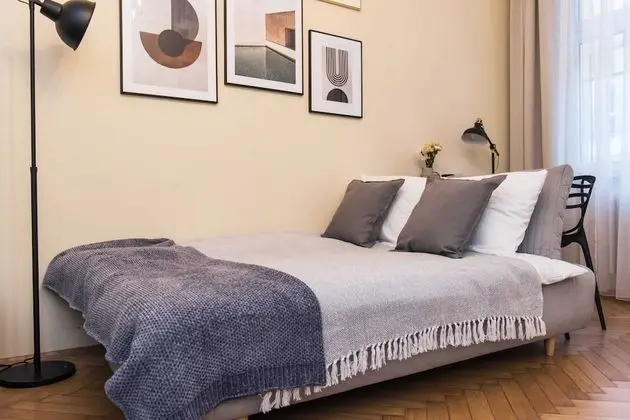 City Çatı Katı (Loft)